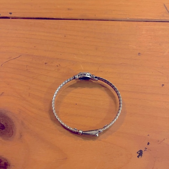 Elegant Sterling Silver and 14k Gold Bracelet - Picture 4 of 9